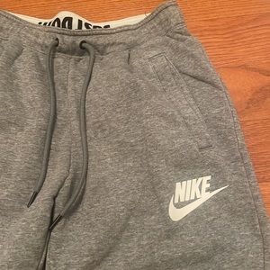 Nike Joggers
